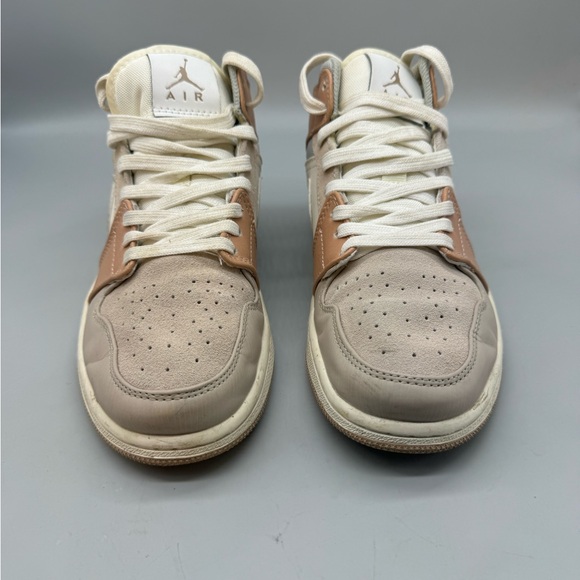 Size 7 - Air Jordan 1 Mid Milan Men Basketball Shoe Size 7 - Picture 3 of 7